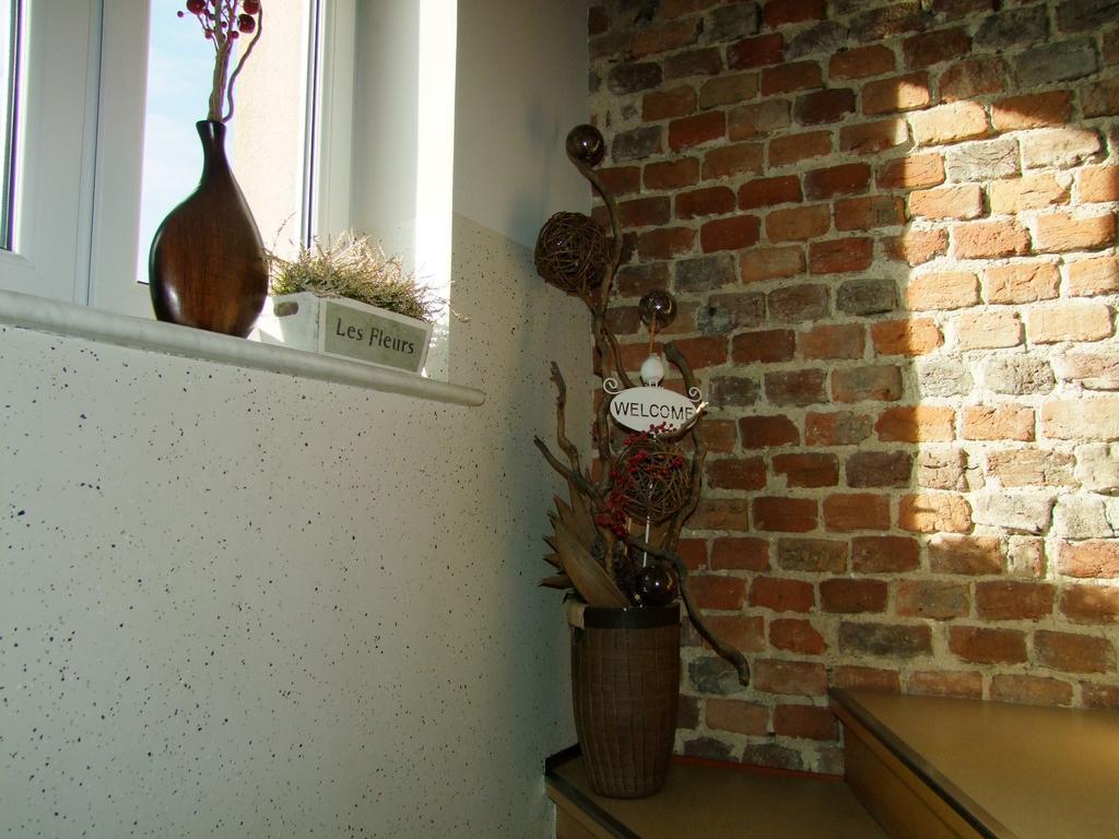 U Henriety Apartment Wojnowice  ภายนอก รูปภาพ