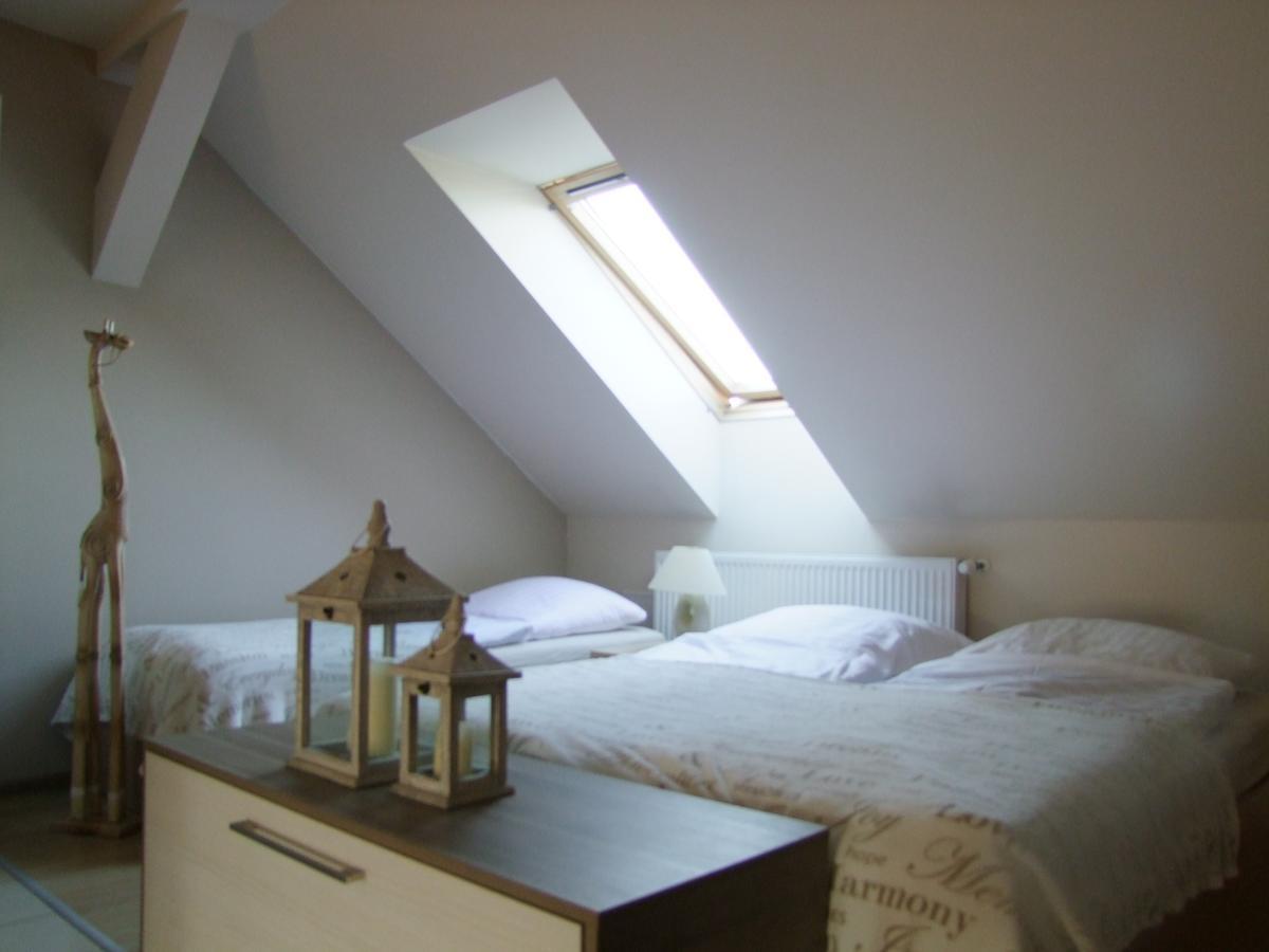 U Henriety Apartment Wojnowice  ภายนอก รูปภาพ