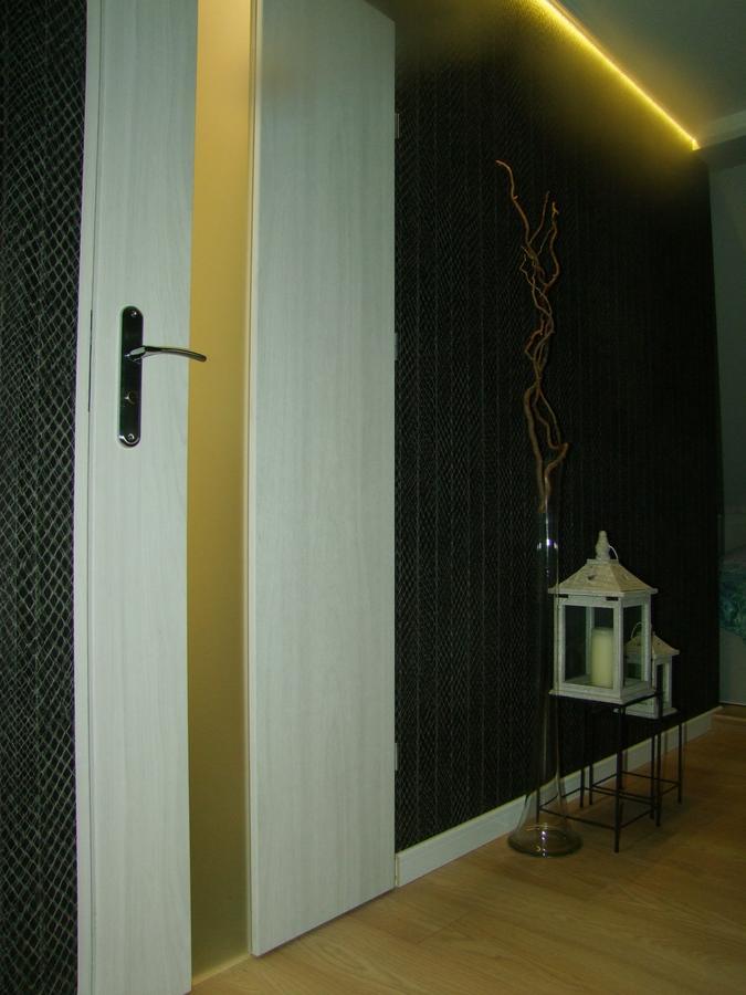 U Henriety Apartment Wojnowice  ภายนอก รูปภาพ